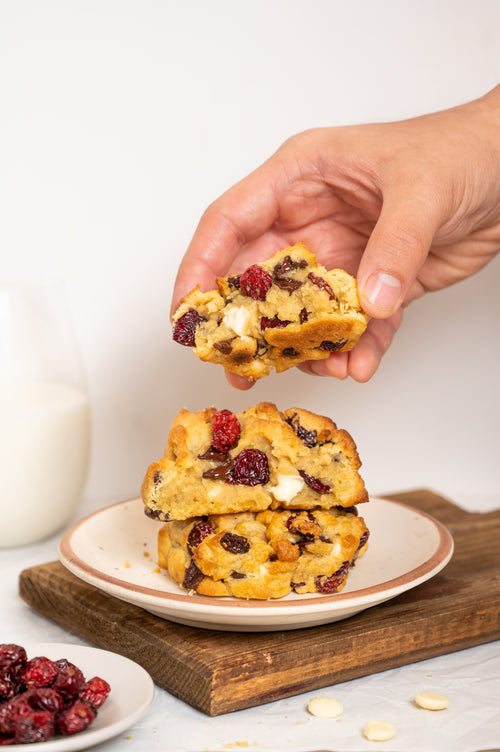 Assorted Box of 2 Cookies